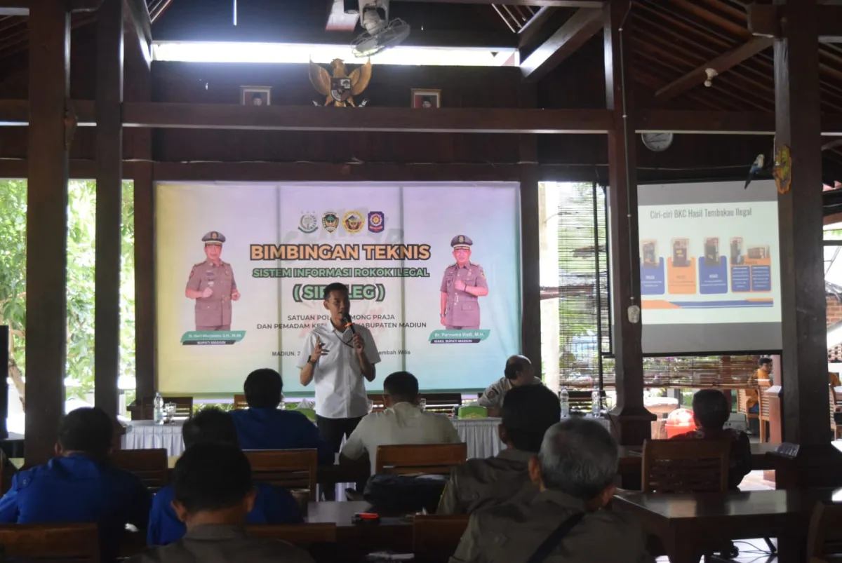 Bimtek SIROLEG, Satpol PP Madiun Perkuat Pengawasan Rokok Ilegal
