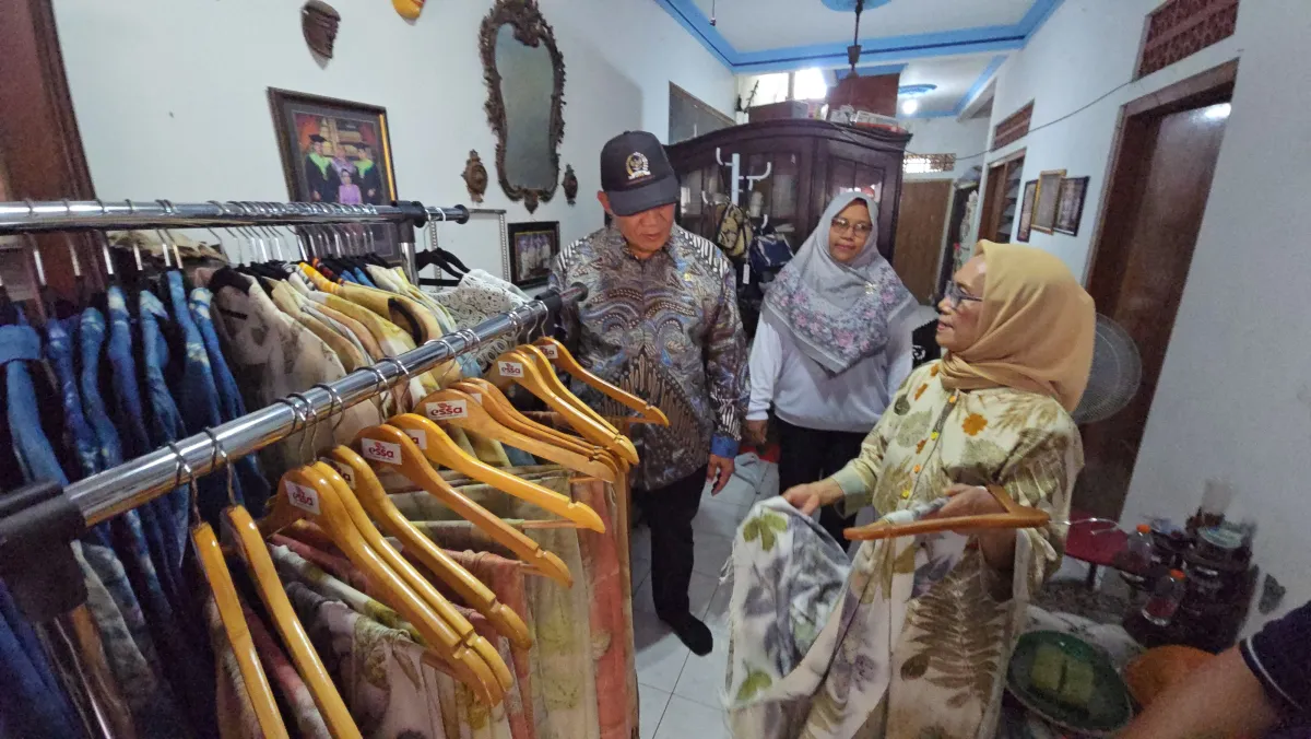 DPR RI Bambang Haryo Dorong Batik Ecoprint Surabaya Tembus Pasar Internasional