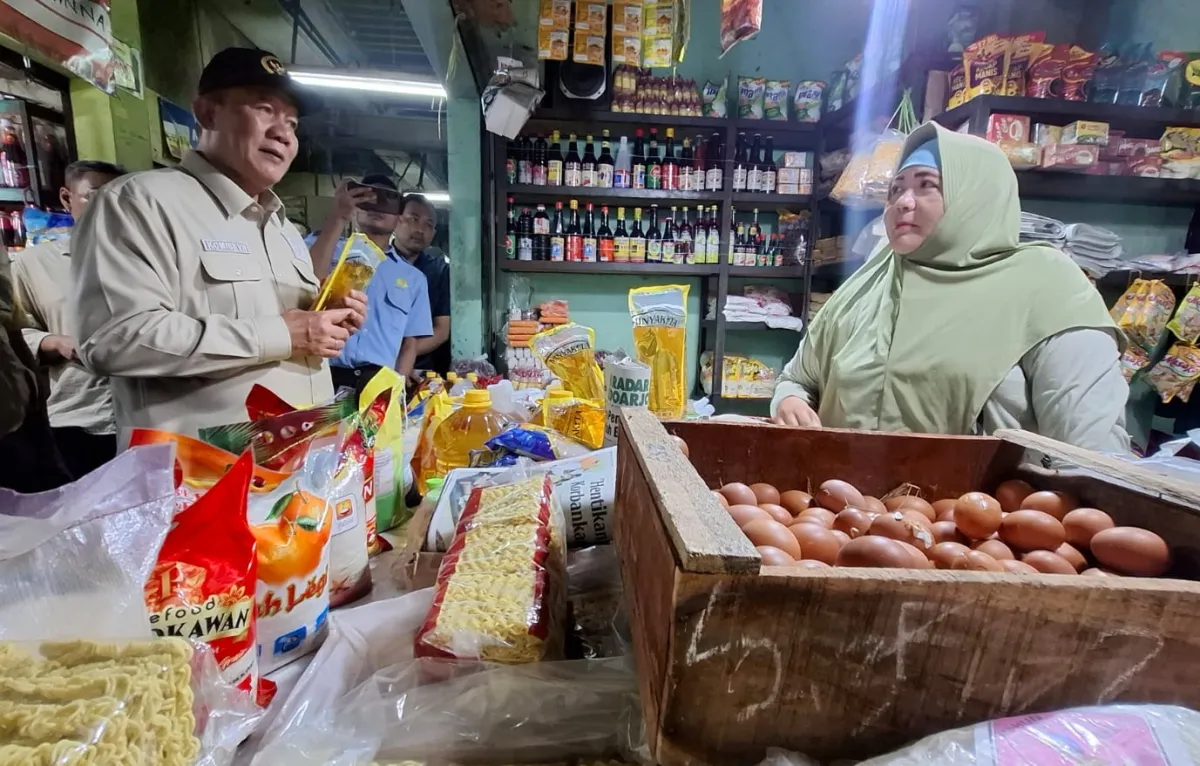 Harga Pangan di Pasar Wonokromo Relatif Stabil, BHS Soroti Ayam Rp35.000 per Kilogram