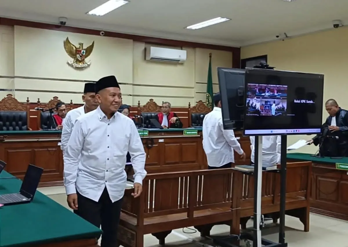 Empat Terdakwa Didakwa Setor Miliaran Rupiah