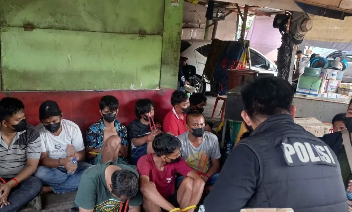Jalan Kunti Digedor, Belasan Orang Diamankan!