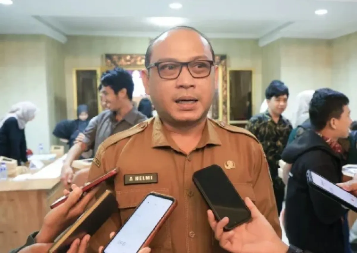 Di Tengah Viralnya Antrean BBM, Pemkab Jember Kaji Kemungkinan Pembelajaran Daring