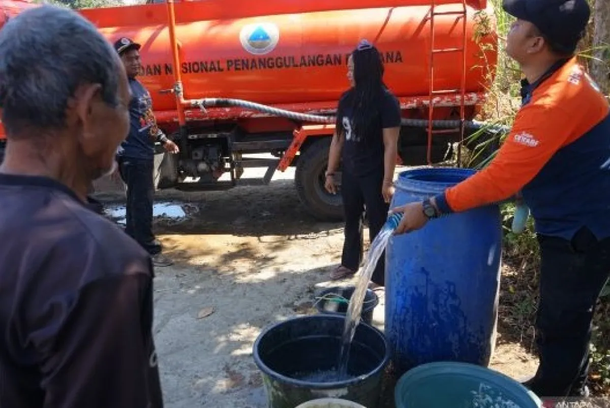 Musim Kemarau Panjang, Pemkab Tulungagung Dropping 25 Ribu Liter Air Bersih