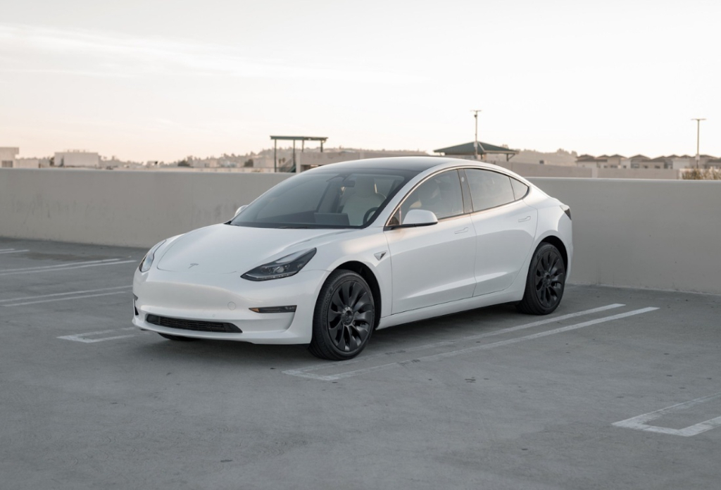 Tesla Model 3, mobil listrik ketiga Tesla. SP/ JKT