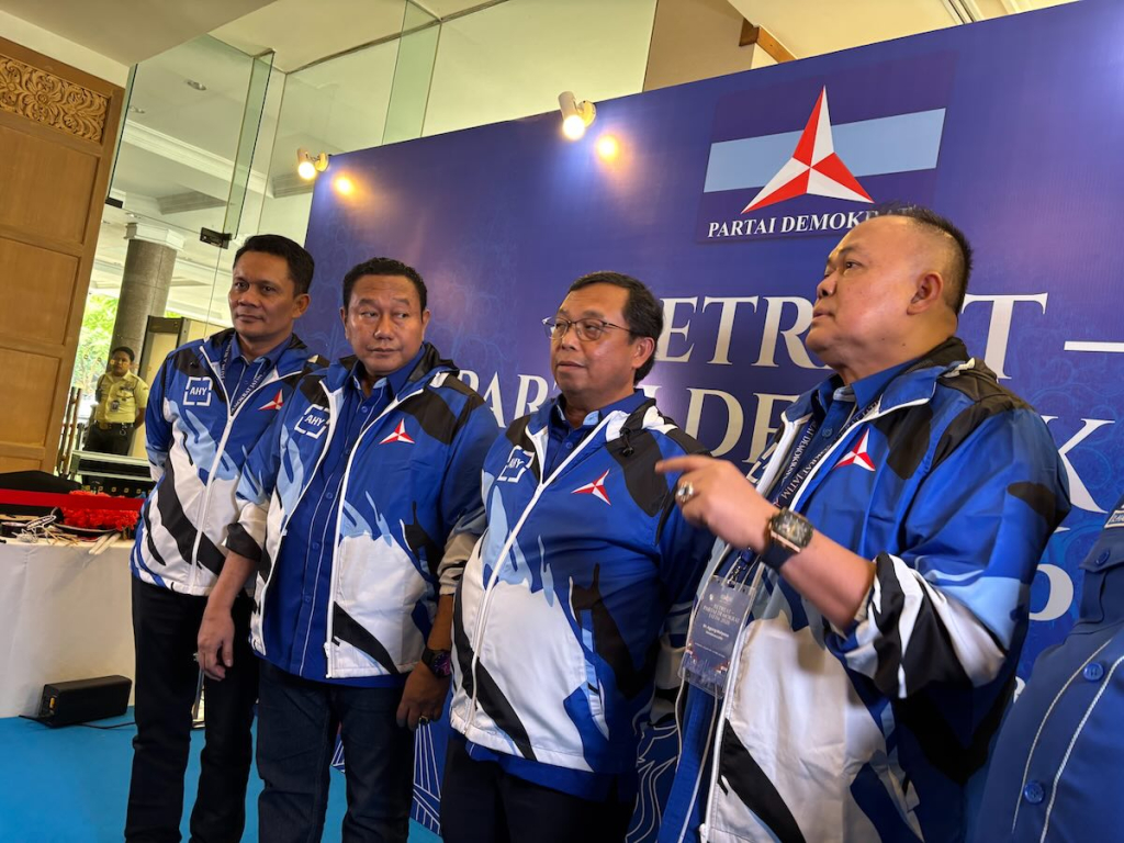 Sekjen Demokrat Herman Khaeron saat membuka Retreat Fraksi Demokrat Jatim di Surabaya, Sabtu 31/1/2026.