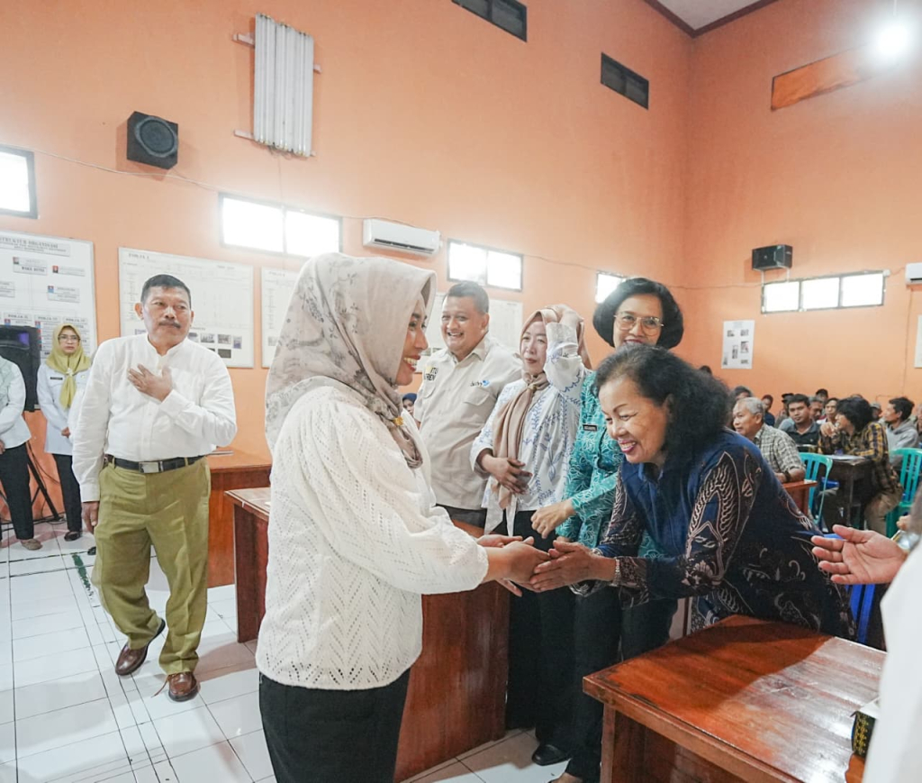 Wali Kota Mojokerto, Ika Puspitasari menyampaikan bahwa Musrenbang Kelurahan memiliki peran strategis sebagai pintu pertama perencanaan pembangunan daerah.