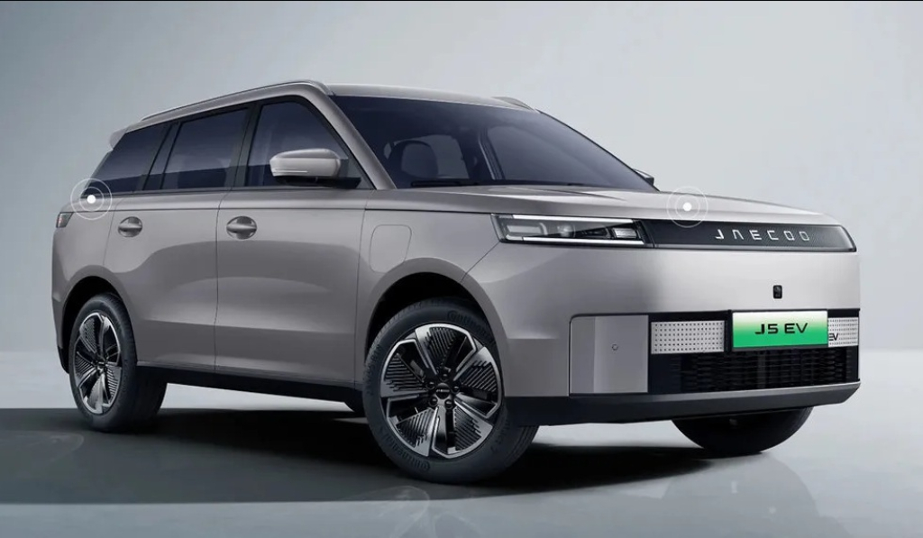Jaecoo J5 EV. SP/ JKT