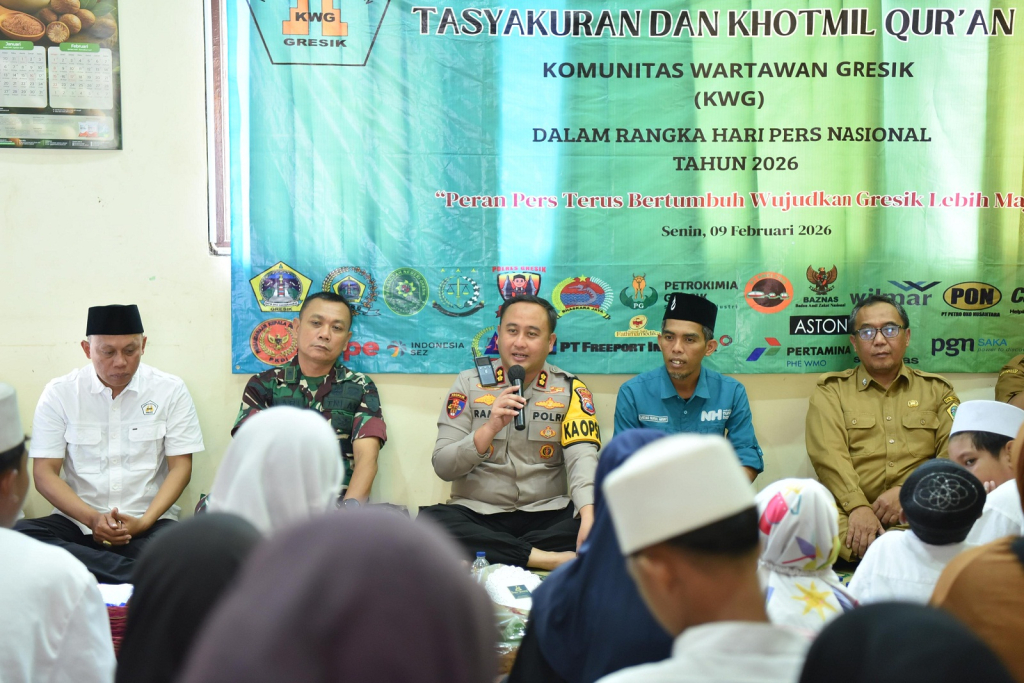 Tasyakuran memperingati HPN 2026 digelar di Balai KWG ikut dihadiri Kapolres Gresik AKBP Ramadhan Nasution, Sekda Gresik Achmad Washil dan Kasdim 0817 Mayor Inf Siari. SP/M Aidid