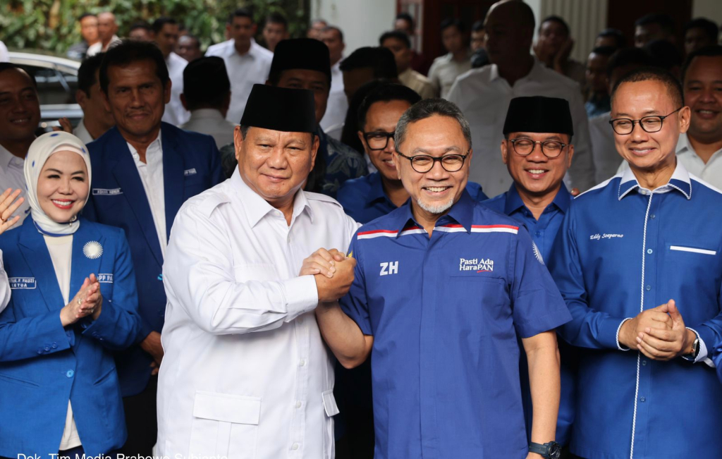 Ketua Umum PAN Zulkifli Hasan, diajukan untuk bisa mendampingi Prabowo Subianto untuk Pilpres 2029 mendatang.