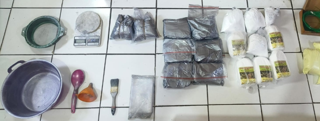 Barang bukti yang berhasil diamankan.