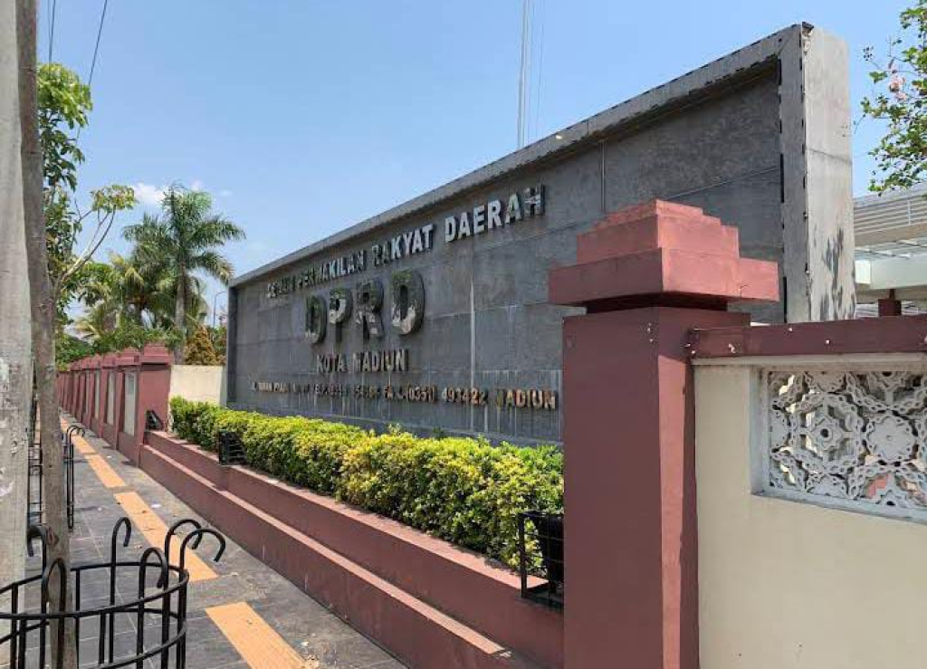 DPRD Kota Madiun.
