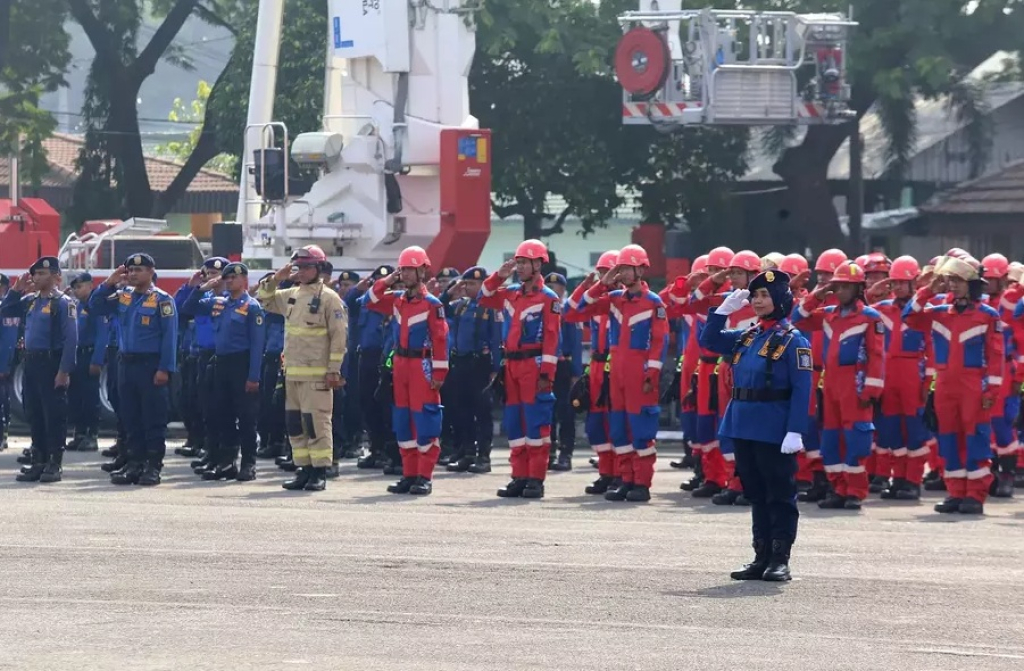 Ilustrasi. Dinas Pemadam Kebakaran dan Penyelamatan (DPKP) Kota Surabaya menangani 77 panggilan darurat dari masyarakat selama libur Lebaran 2026. SP/ SBY