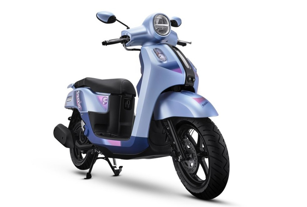 Yamaha Fazzio Hybrid Special Edition. SP/ JKT