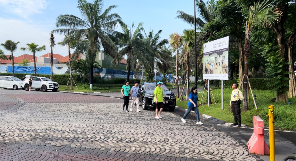 Pembangunan fasilitas baru kembali mengemuka di kawasan hunian premium Surabaya Barat, Graha Famili. Proyek bertajuk “The Nook” yang digagas oleh PT Surya Agung Sari (SAS). SP/ BUDI