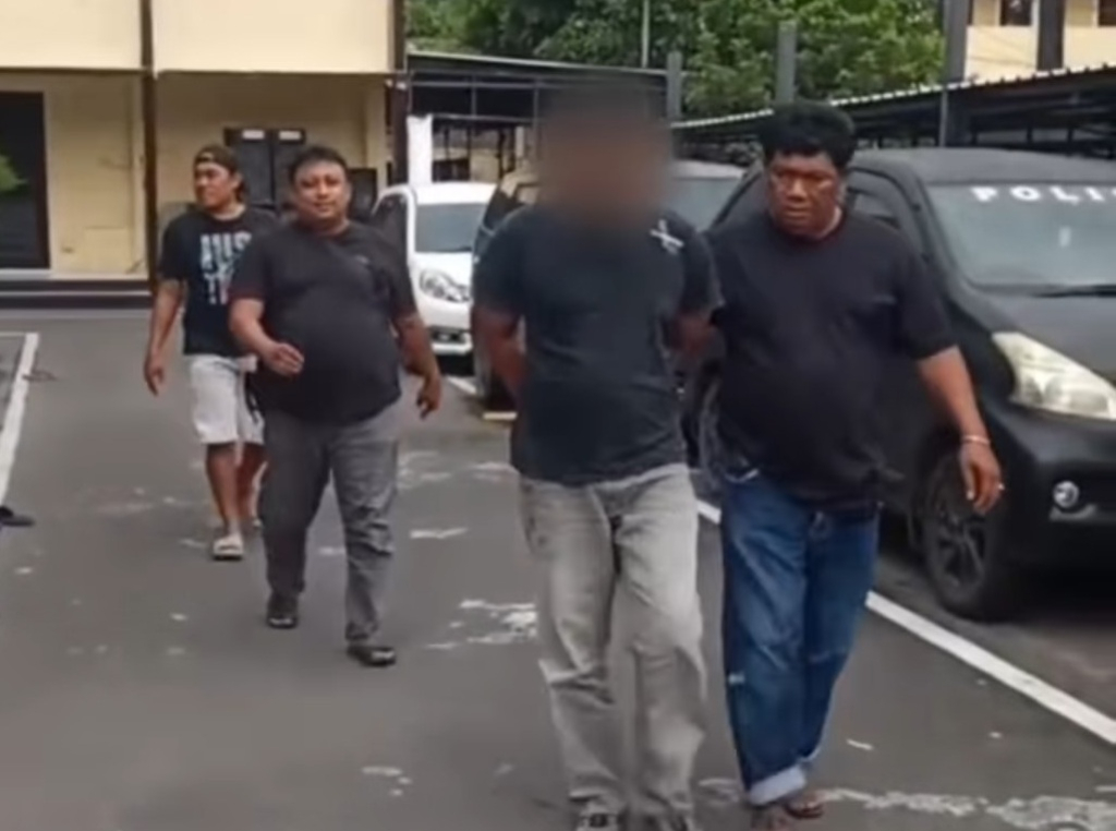 Peristiwa Satreskrim Polres Blitar Kota Bekuk Pengedar Uang Palsu Lembaran Rp100 Ribuan