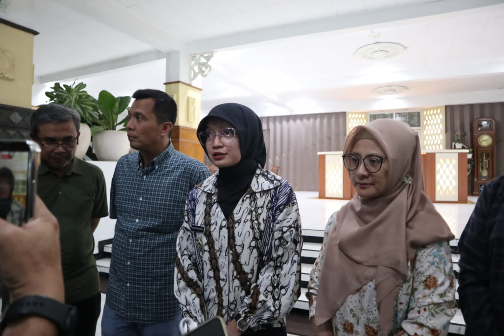 Wali Kota Kediri Vinanda Prameswati langsung menginstruksikan jajaran terkait untuk melakukan penanganan menyeluruh serta penelusuran penyebab kejadian. SP/ DUCHAN