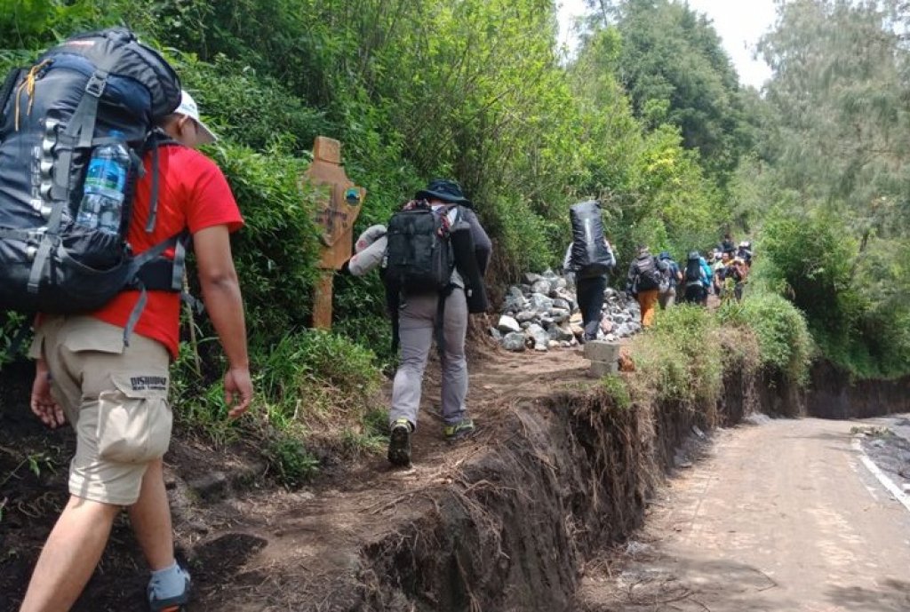Ilustrasi. Jalur pendakian Gunung Semeru akan dibuka kembali. SP/ MLG