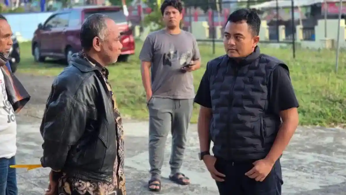 Baca juga : Tersangka Dugaan Pemerkosaan Santriwati, Ditangkap di Rumah Juru Kunci Petilasan