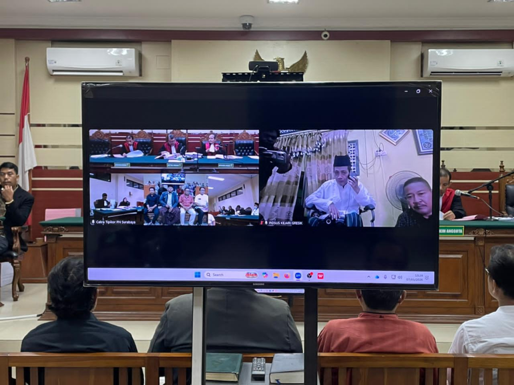 Sidang Pengadilan Tipikor perkara dugaan korupsi dana hibah Pemerintah Provinsi Jawa Timur tahun 2019 untuk Pondok Pesantren Al Ibrohimi, Kamis (7/5/2026). SP. MAIDID