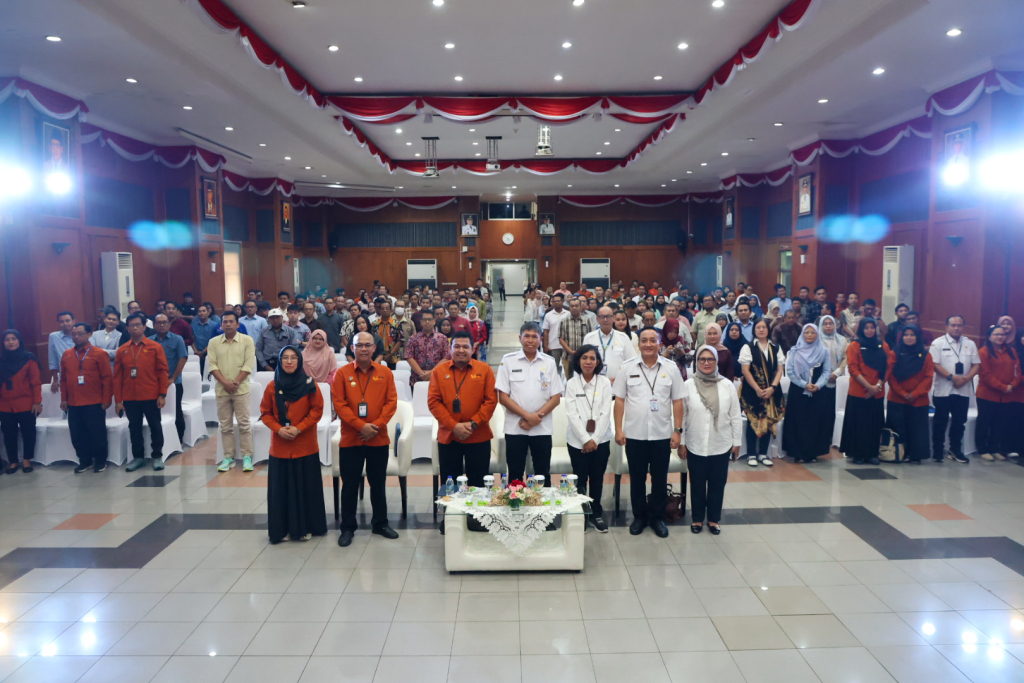 Pemkot Surabaya bersama BPS Surabaya mengakselerasi pelaksanaan Sensus Ekonomi 2026 dengan menggelar sosialisasi dan pengisian mandiri di Gedung Sawunggaling. SP/ AL Qomaruddin