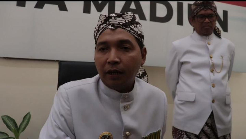 Plt.Walikota Madiun F Bagus Panuntun