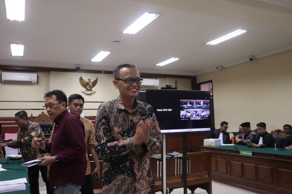 Saksi yang dihadirkan dalam sidang lanjutan perkara dugaan korupsi Kota Madiun di Pengadilan Tipikor Surabaya.