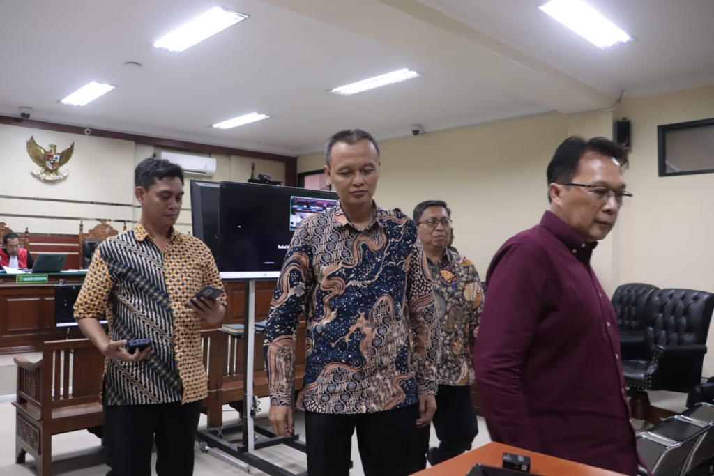 Persidangan lanjutan perkara dugaan korupsi Kota Madiun di pengadilan Tipikor Surabaya.