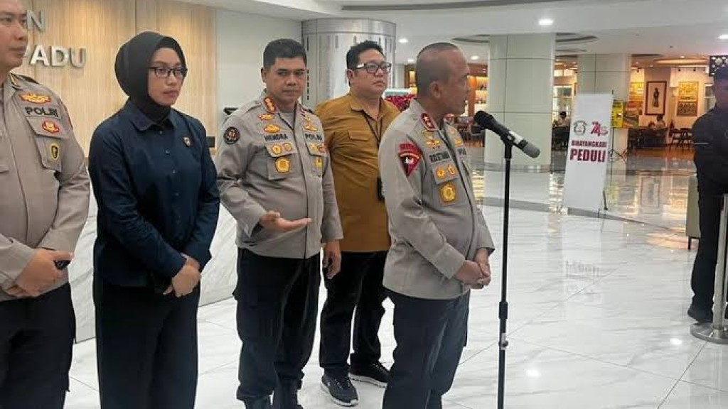 Minta Kekasihnya Dihukum Berat