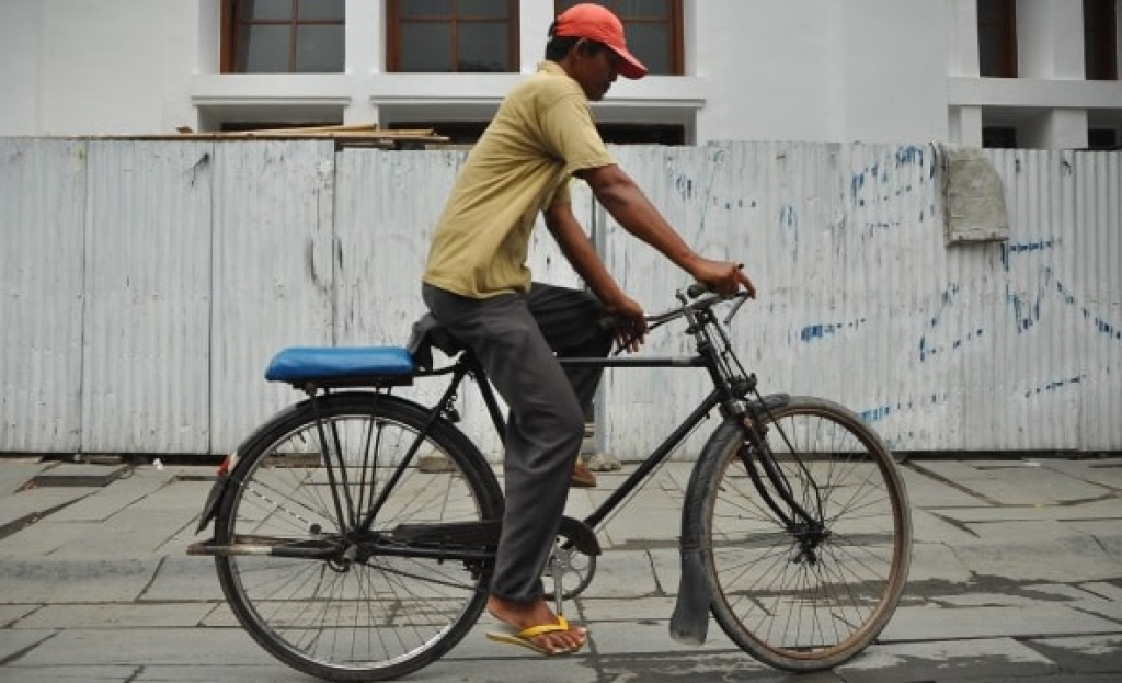 Ilustrasi. Warga di Bondowoso mulai mengurangi penggunaan kendaraan bermotor dan beralih ke moda transportasi tradisional. SP/ BDW