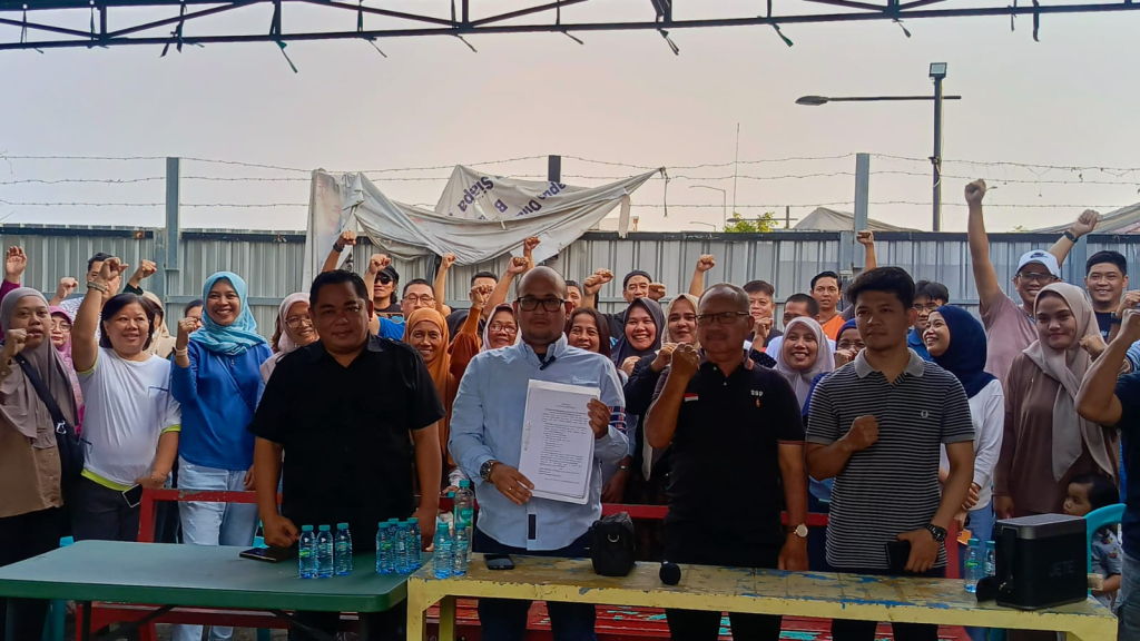 Peristiwa Warga Mutiara Regency dan Pengacara Kompak Hadapi Arogansi Banding Bupati Subandi