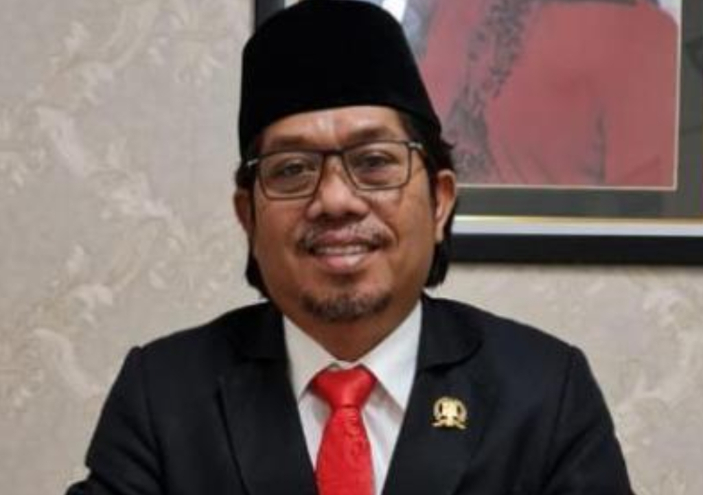Budi Leksono.