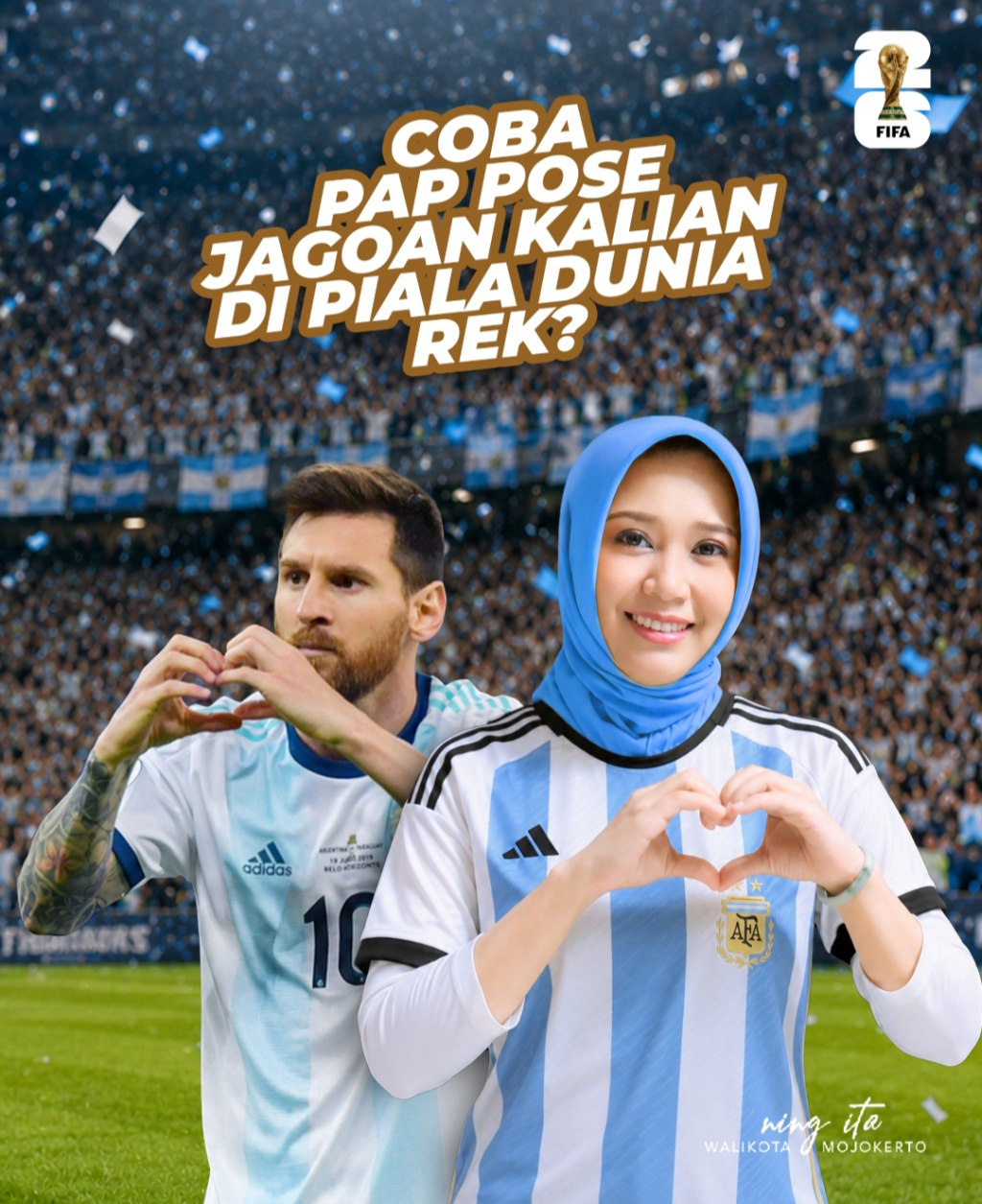 Wali Kota  Mojokerto Ika Puspitasari saat berpose 'love' dengan jagoannya di Piala Dunia 2026