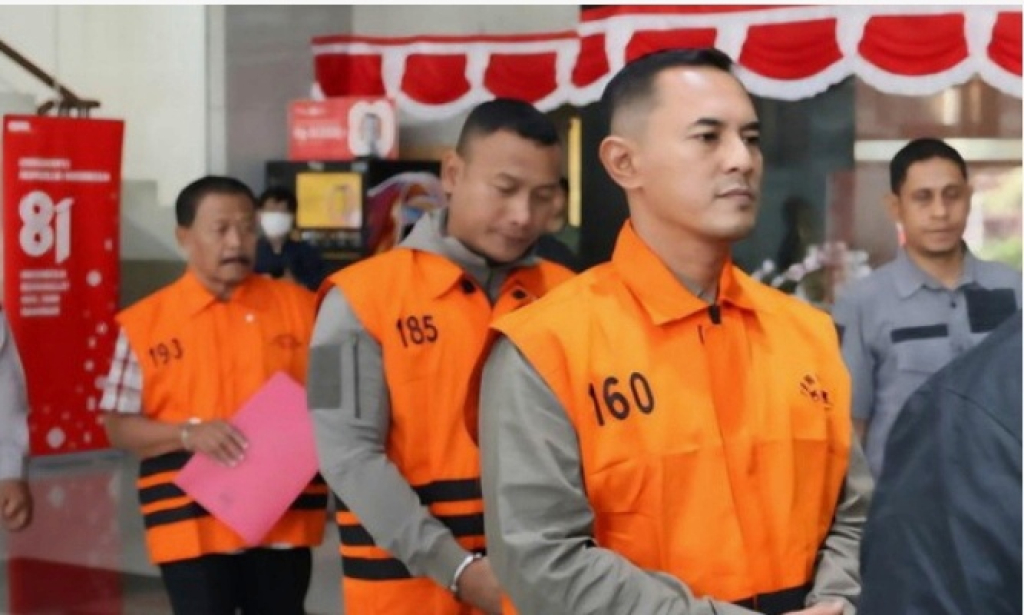 Staf administrasi KPK, Setya Budi Dias Oktavianto, ikut ditahan terkait OTT Bupati Pemalang, Anom Widiyantoro, Kamis (30/7/2026)