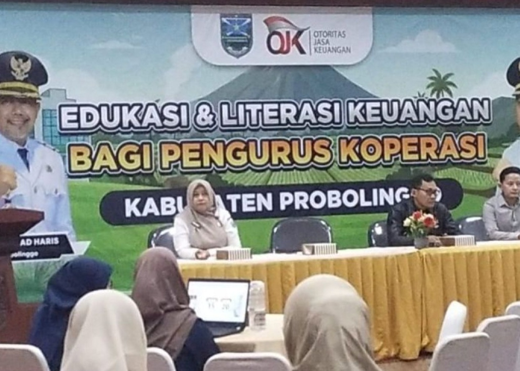Peningkatan SDM Koperasi melalui edukasi dan literasi keuangan di ruang PRIC MPP Kabupaten Probolinggo di ruang PRIC MPP Probolinggo. SP/Foto:Diskominfo Probolinggo