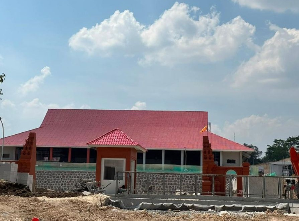 Sekolah rakyat Ngawi yang dibangun di Desa Karangtengah Prandon, Kecamatan Ngawi, Jawa Timur masih banyak kekurangan siswa jenjang sekolah dasar.  SP/NGW