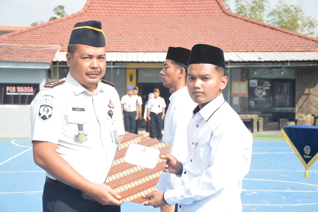 Peristiwa HUT RI ke 81, Sebanyak 419 Narapidana Lapas Lamongan Terima Remisi Umum