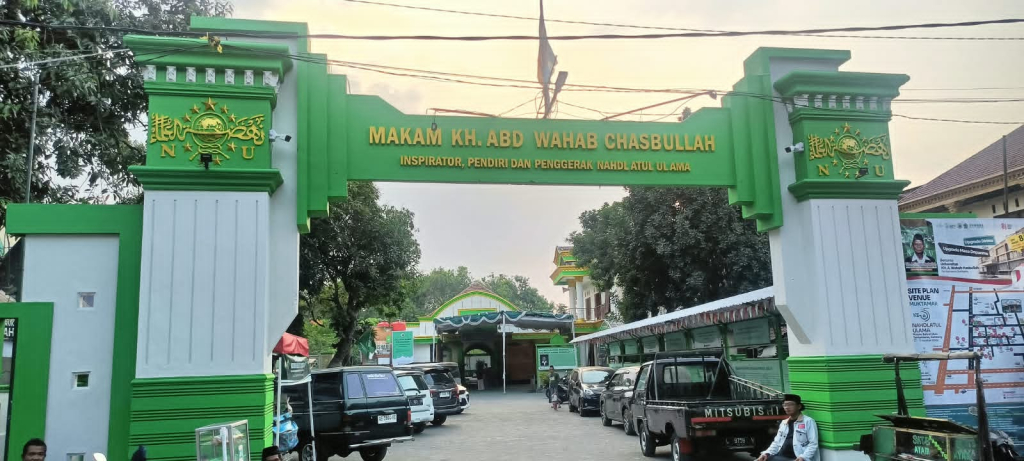 Salah satu pintu masuk dalam area Muktamar dan sudah dilengkapi dengan Wifi Gratis.SP/MUHAJIRIN 