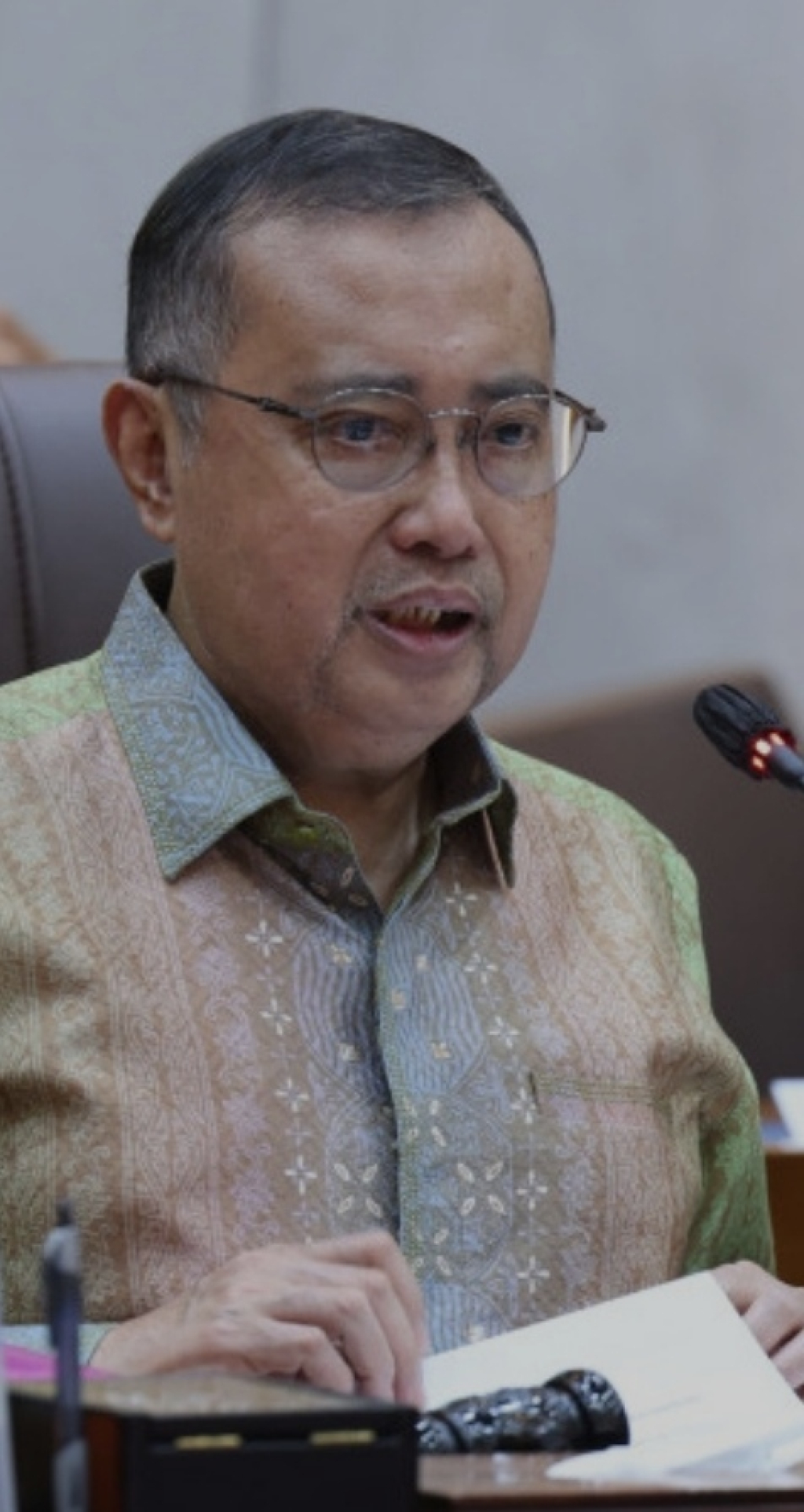Peristiwa Legislator Ramai-ramai Kritisi dr.Beni