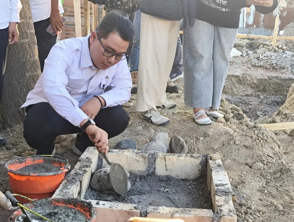 Salah satu narasumber memberikan materi dalam kegiatan On Job Training. SP/PRB