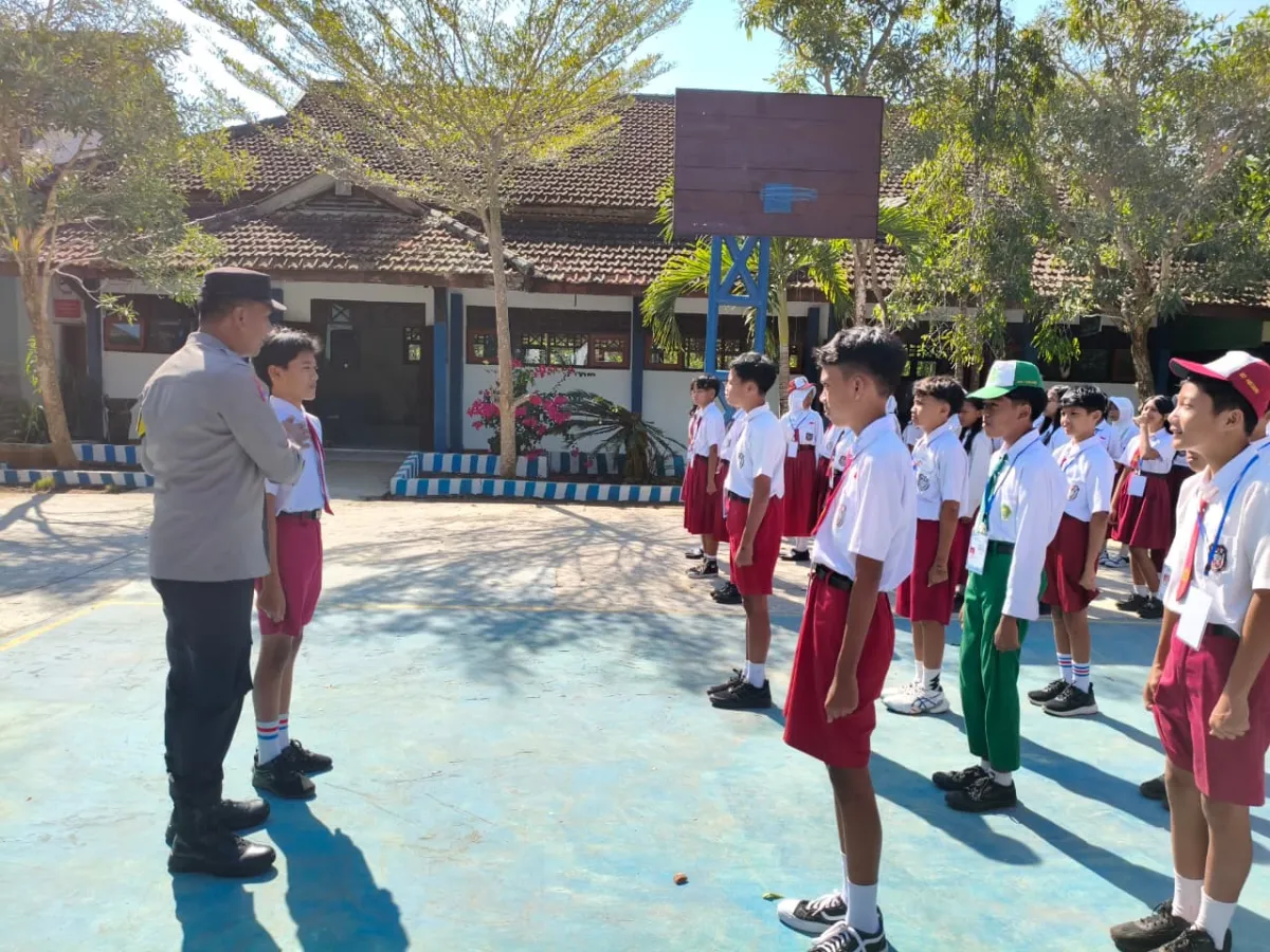 'Police Goes To School' Terus Digalakan Polres Blitar Bertema Hindari Kekerasan Bullying