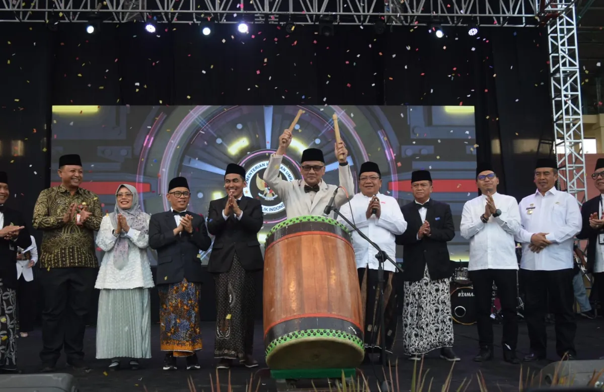 Menteri Haji Ungkap Kendala Biaya Haji 2027, Tarif Penerbangan Saudia Airlines Masih Lebih Mahal 