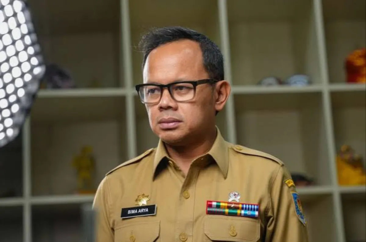 Wamendagri Minta Kepala Daerah Naik Transportasi Publik