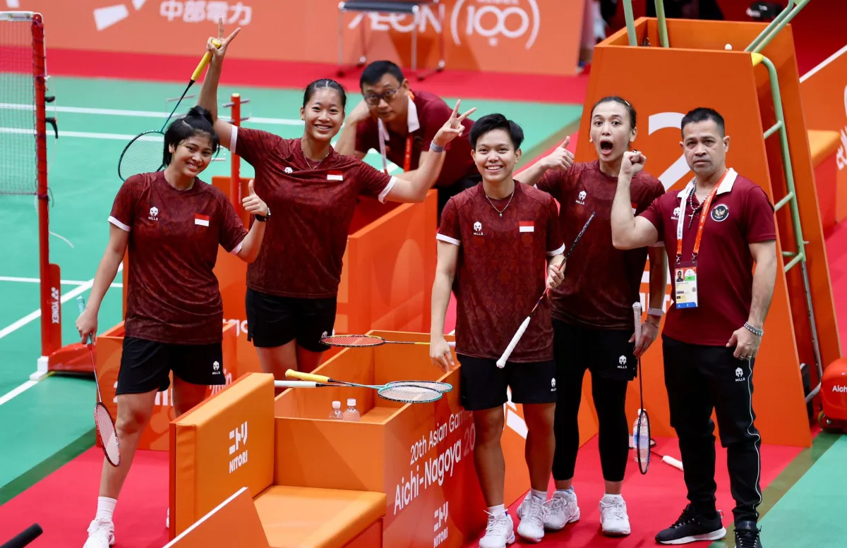 Bulutangkis Beregu Putri ke Semi Final Lawan China