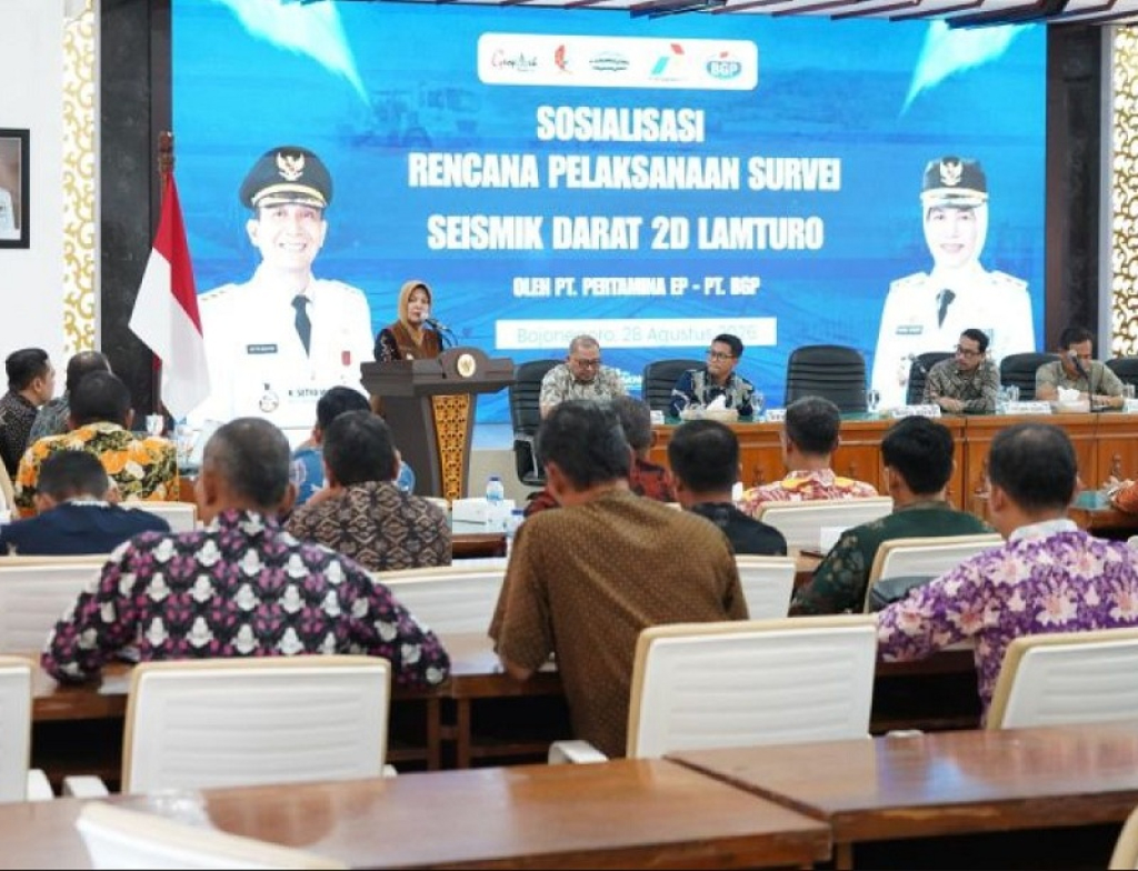 Pemkab Bojonegoro, Jawa Timur bersama SKK Migas melakukan sosialisasi terkait rencana survei Saismik 2D Lamturo di wilayah tersebut. SP/BJN
