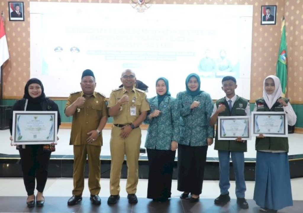 Peluncuran Smart Card Beresin Sampah di Ruang Bung Tomo, Kantor Pemkab Jombang. SP/JBG