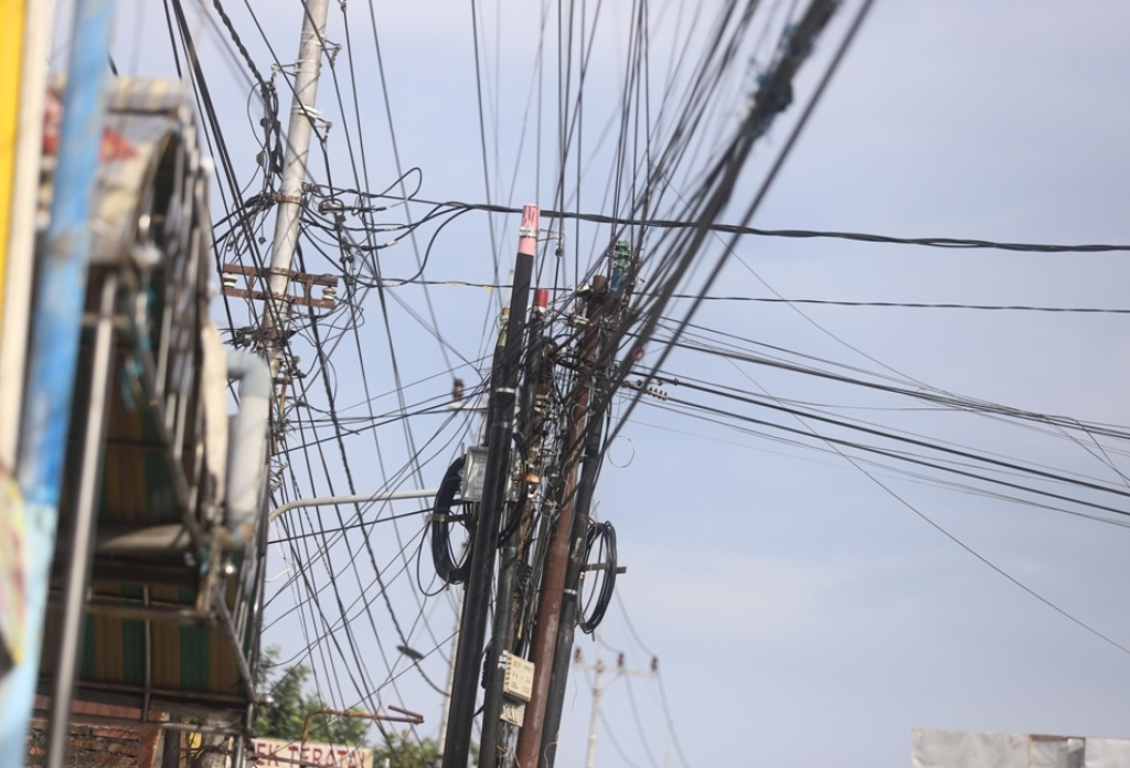 Jaringan internet di sejumlah jalan di Kawasan Kabupaten Lumajang. SP/LMJ