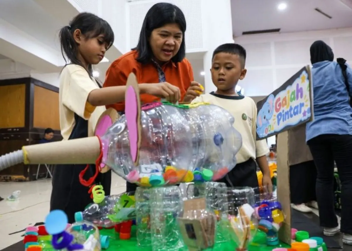 Ratusan PAUD di Surabaya Ikuti Lomba Asah Terampil Manfaatkan Barang Bekas