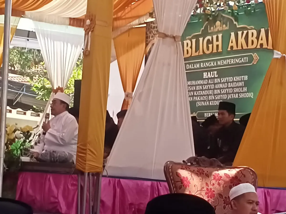 Tabligh Akbar Peringati Haul Ulama, Wabup Sumenep Tekankan Keteladanan dan Persatuan Umat