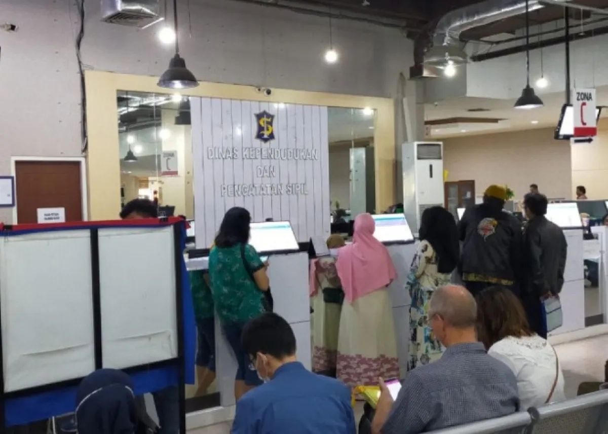 Meski Ortu Tak Nikah Resmi, Dispendukcapil: Anak di Surabaya Tetap Dapat Akta Kelahiran