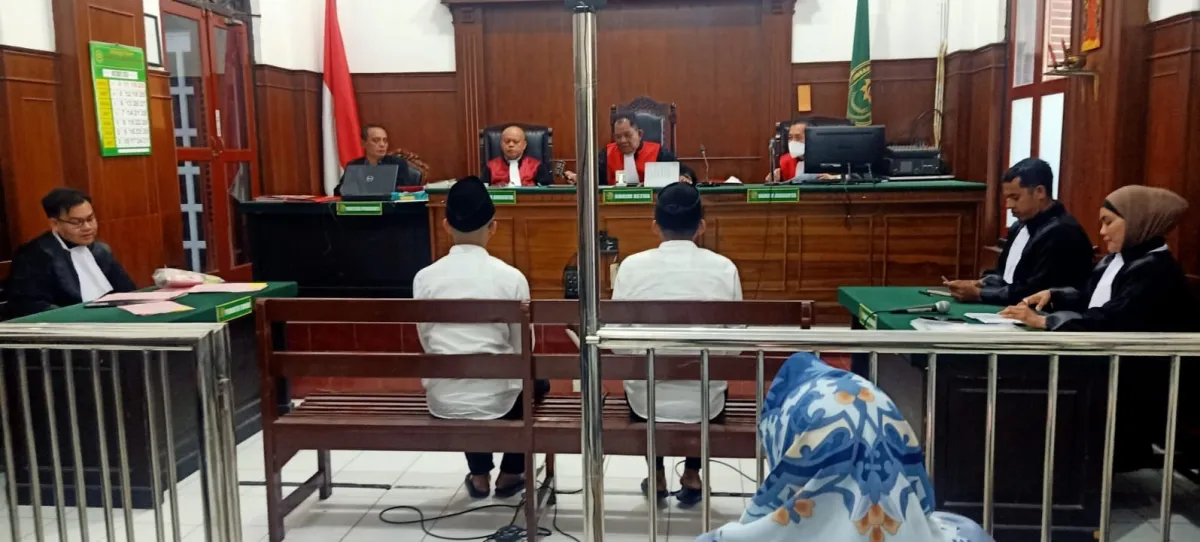 CCTV Diputar di Sidang, Haji Yus Ngaku Pukul Louis Tiga Kali